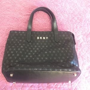 DKNY shoulder Bag / Laptop/ IPad Bag.